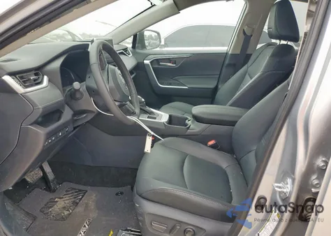 2025 Toyota Rav4 Xle Premium from USA, damaged, VIN 2T3A1RFV6SC501208